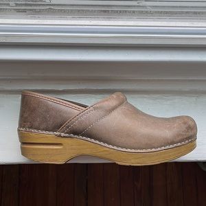 Dansko clogs size 39